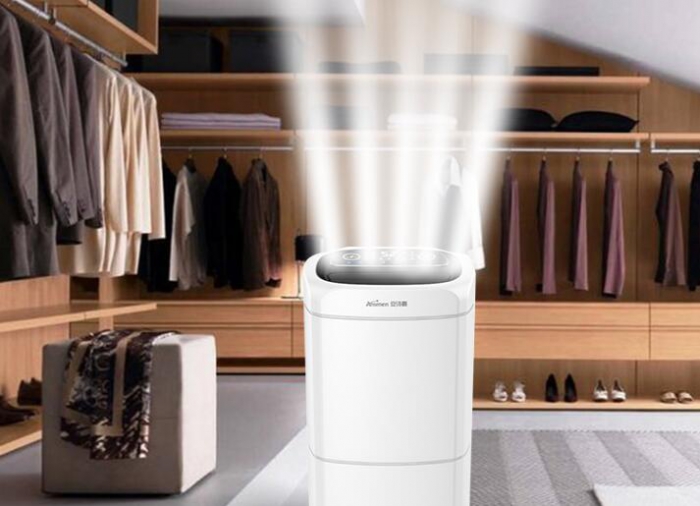 除濕機(jī)簡單實用，極限挑戰(zhàn)梅雨天